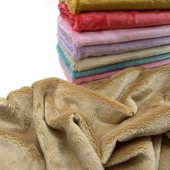 ZYFMPTEX Šitie Krátke Plyšové Textílie Zmiešané Farby 45x50cm Plyšové Textílie Predaj 100% Polyester Hrubé Plyšové Textílie DIY Oblečenie
